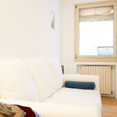 Easylife - Amazing Apartment At Rialto Venezia Экстерьер фото