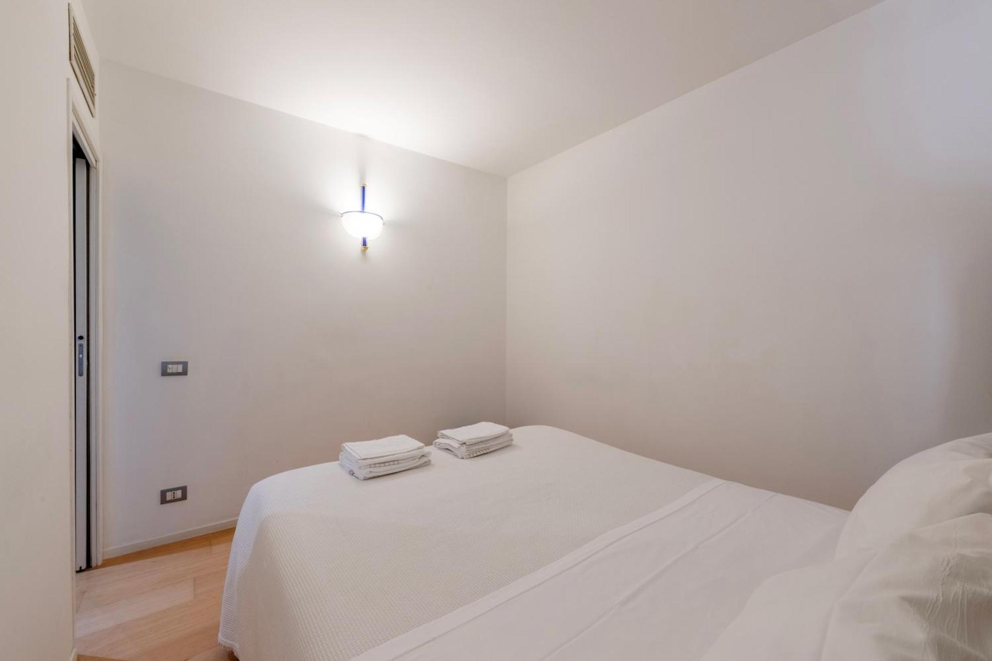 Easylife - Amazing Apartment At Rialto Venezia Экстерьер фото